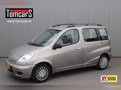 Toyota Yaris Verso - 1.3 VVT-i Automaat Sol Airco/Elektrisch-pakket/Trekhaak