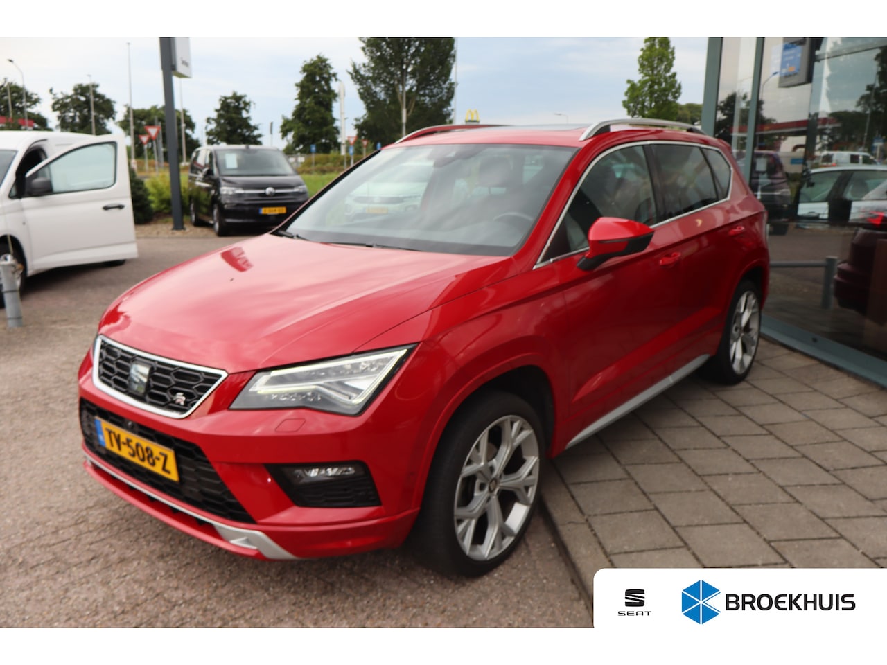 SEAT Ateca - 1.5 TSI FR Business Intense | Airco (automatisch) | Hill hold functie | Start/stop systeem - AutoWereld.nl