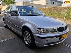 BMW 3-serie Touring - 316i Executive AUTOMAAT RIJD PRIMA MEENEEM PRIJS