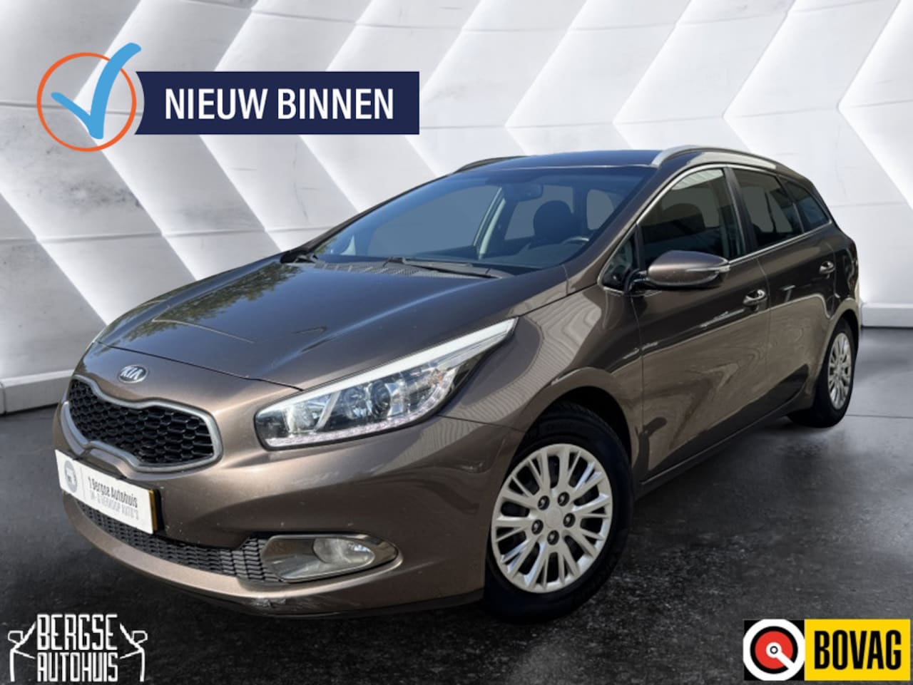 Kia Cee'd Sportswagon - 1.6 GDI Plus Pack Clima Navi Camera Bt - AutoWereld.nl