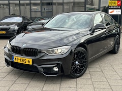 BMW 3-serie - 320i High Executive