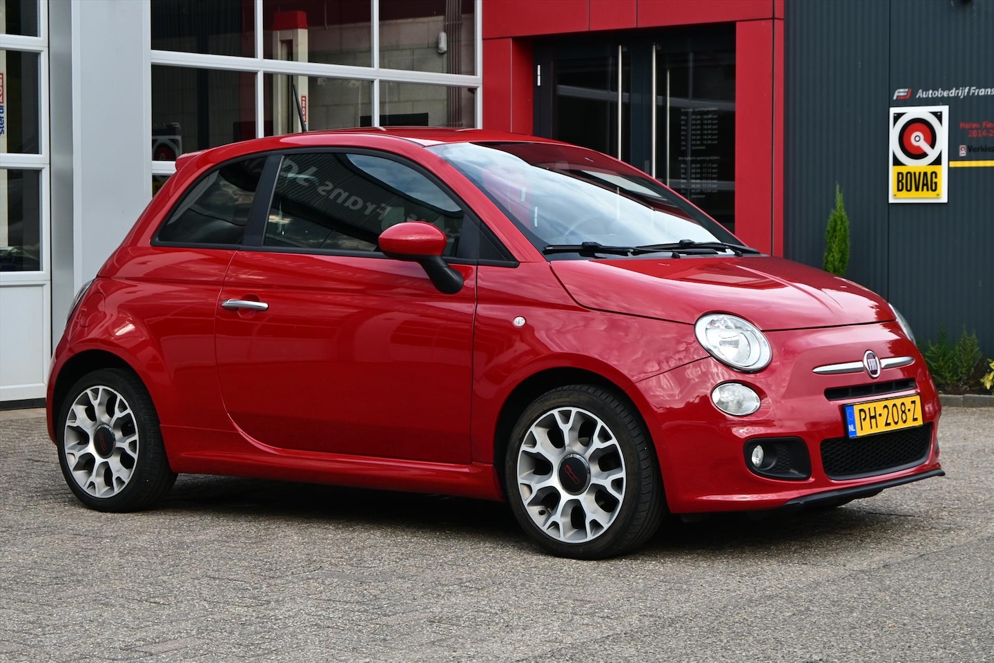 Fiat 500 - 1.2 Sport 69pk | Airco | Sportstoelen | LM-Velgen | Spoiler - AutoWereld.nl