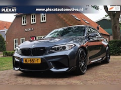 BMW 2-serie Coupé - M2 DCT | Akrapovic Uitlaat | CarbonPakket | Schuifdak | Alcantara interieurdelen | Full Le