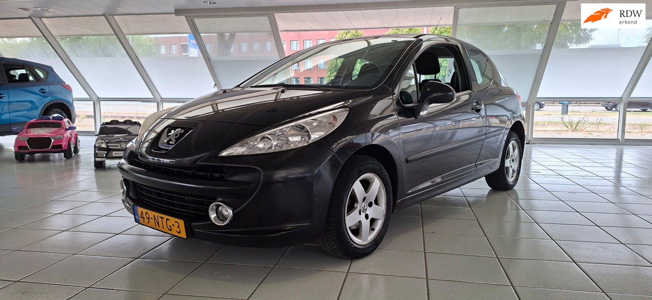 Peugeot 207 - 1.4 XR met airco en nieuwe APK - AutoWereld.nl