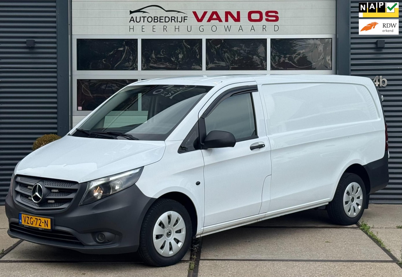 Mercedes-Benz Vito - 114 CDI l Automaat l Camera l Cruise l Stoelverwarming l - AutoWereld.nl