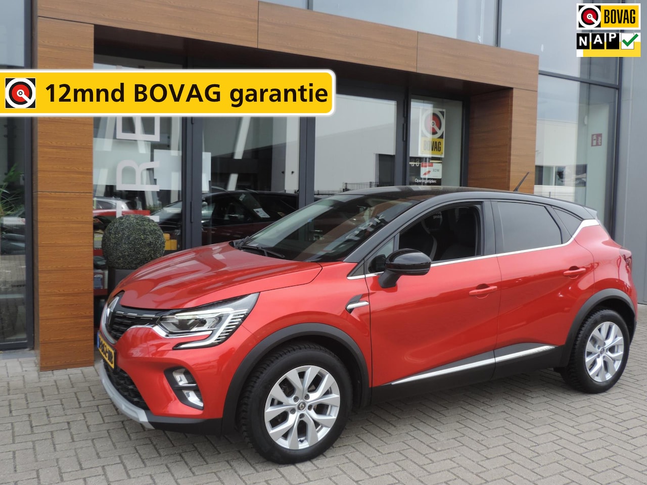 Renault Captur - 1.3 TCe 140 Intens AUTOMAAT 61.000km | Keyless | Navi | CarPlay | ECC | LED kopl | 17” all - AutoWereld.nl