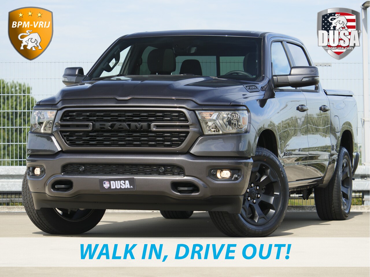 Dodge Ram 1500 - | Big Horn | Night | Final V8 Edition | 4x4 | Crew Cab Leder Interieur | Panorama dak | Ni - AutoWereld.nl