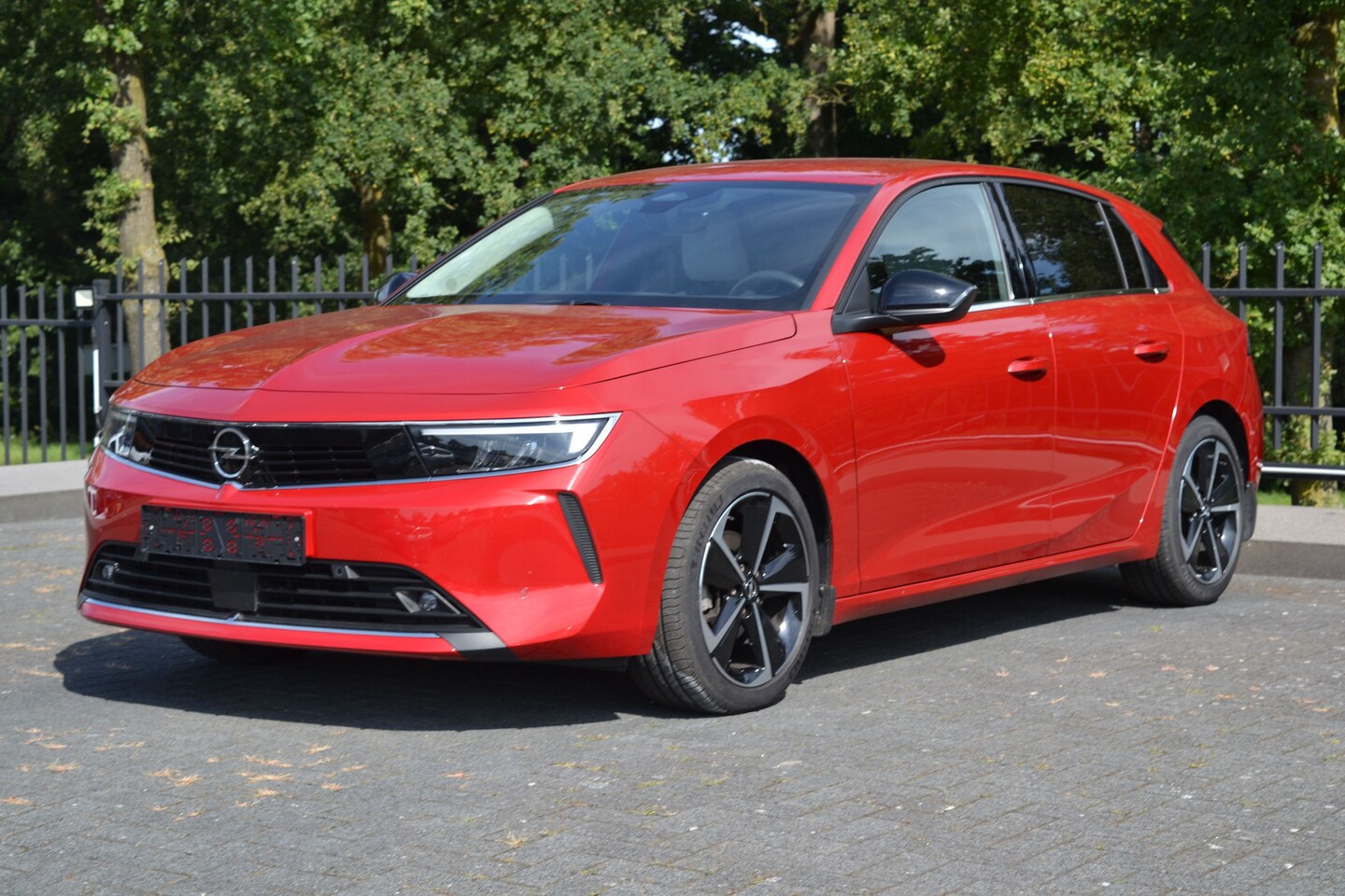 Opel Astra - 1.2 PT Innovation | ACC | Climate | Winterpack | S&S | Camera | - AutoWereld.nl