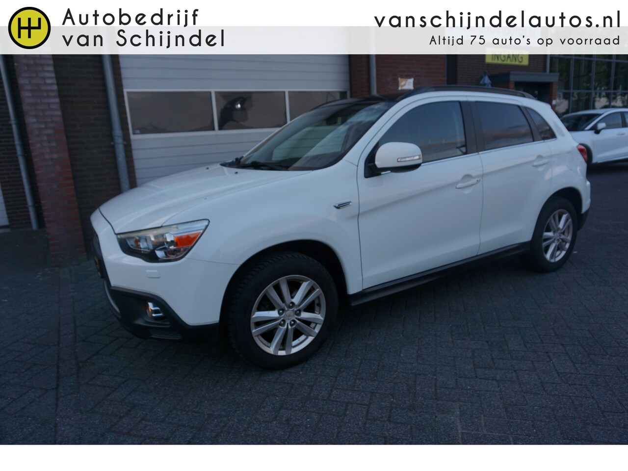 Mitsubishi ASX - 1.6 INTENSE CLEARTEC LUXE ORIGINEEL NEDERLANDS PANORAMADAK AUT.AIRCO CRUISECONTROL KEYLESS - AutoWereld.nl