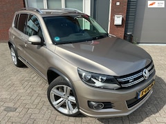 Volkswagen Tiguan - 1.4 TSI Sport&Style / Carplay / PDC / Clima / Navi / Cruise / R-Line