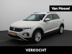 Volkswagen T-Roc - 1.0 TSI Life 110 PK | Apple Carplay | Android Auto | Parkeersensoren | Digital Cockpit | A