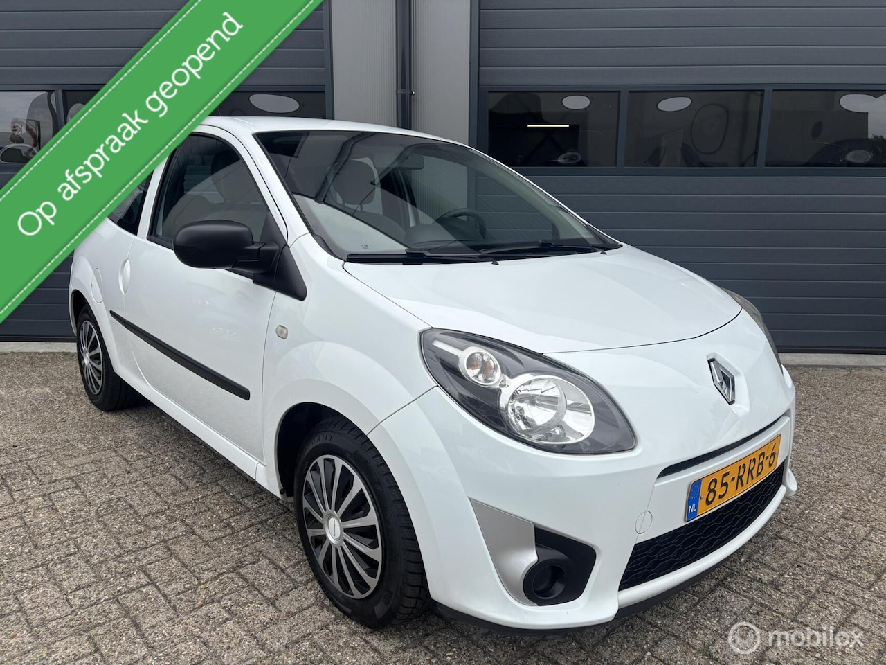 Renault Twingo - 1.2-16V Authentique Uitvoering - AutoWereld.nl