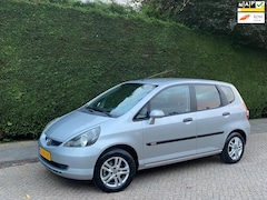 Honda Jazz - 1.4 AUTOMAAT/AIRCO KOUD/RIJDT GOED/PDC/APK 8-2026