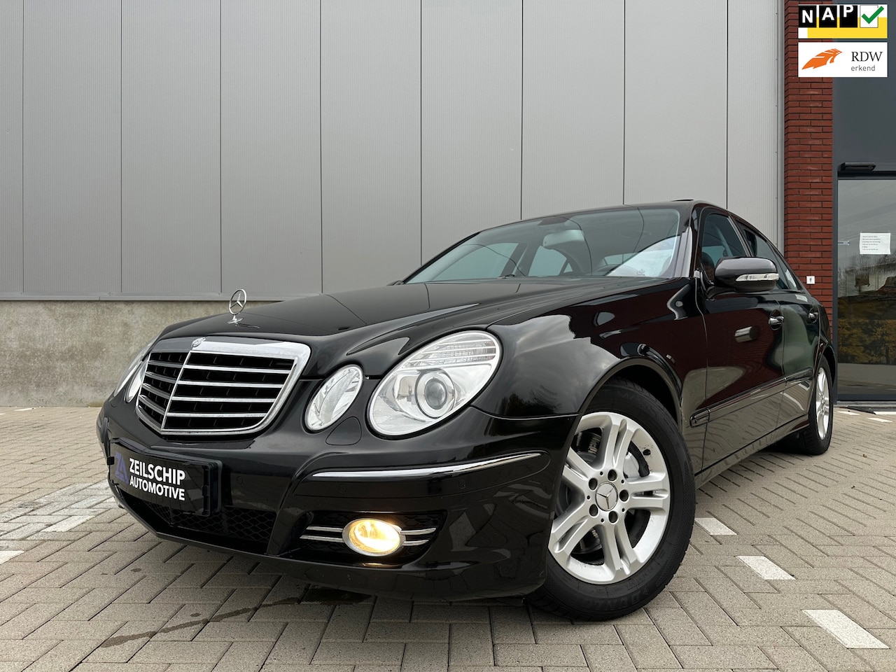 Mercedes-Benz E-klasse - 280 CDI Avantgarde Sport Pakket Navi|PANO| - AutoWereld.nl