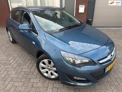 Opel Astra - 1.4 Turbo Blitz / Navi / PDC / Airco / Cruise / NAP