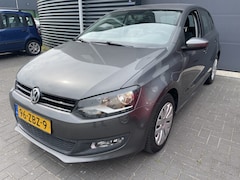 Volkswagen Polo - 1.2 TSI Bluemotion Comfort Line