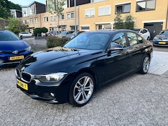 BMW 3-serie - 320i Executive