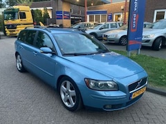 Volvo V50 - 2.4i 170PK Geartronic automaat