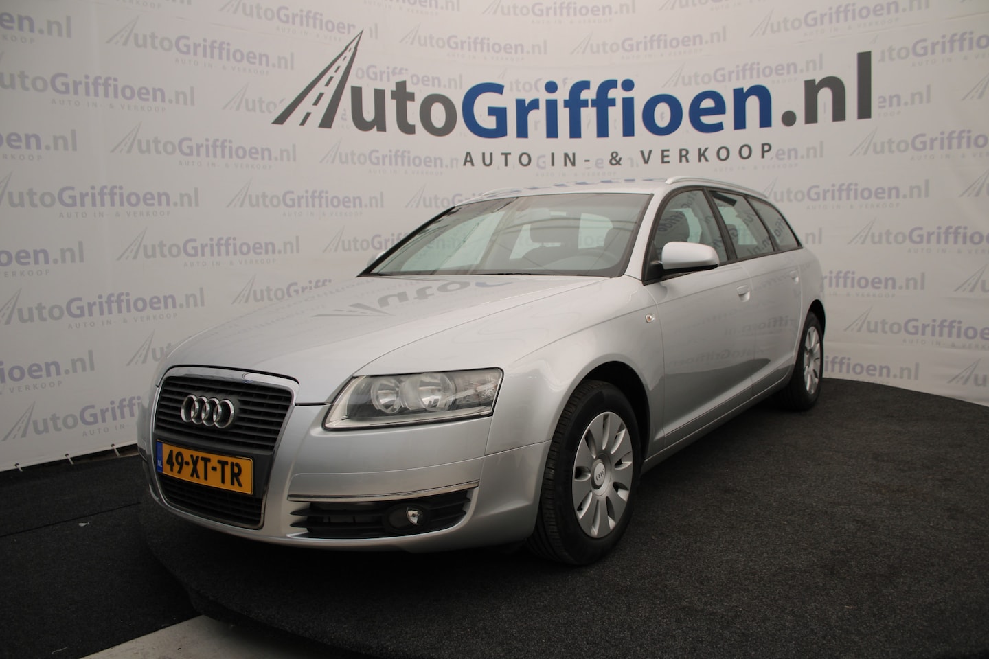 Audi A6 Avant - 2.0 TFSI Pro Line Business keurige automaat met trekhaak met NAP - AutoWereld.nl