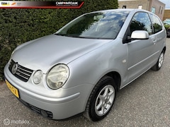 Volkswagen Polo - 1.4-16V Comfortline
