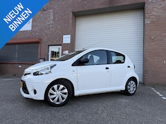 Toyota Aygo - 1.0 VVT-i Now NAP 1e eigenaar Airco APK