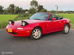 Mazda MX-5 - 1.6i-16V