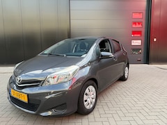 Toyota Yaris - 1.0 VVT-i Aspiration