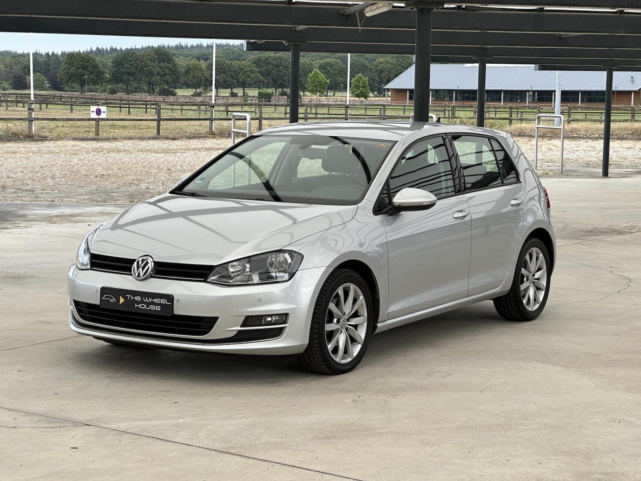 Volkswagen Golf - 1.4 TSI DSG Highline NAP/CAM/NAVI/CRUISE/BTA - AutoWereld.nl