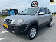 Hyundai Tucson - 2007 * 2.0i Style * LMV * AIRCO * ELEC. RAMEN * NAP