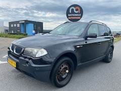 BMW X3 - 2003 * 3.0i Executive * AUTOMAAT * AIRCO * ELEC. RAMEN