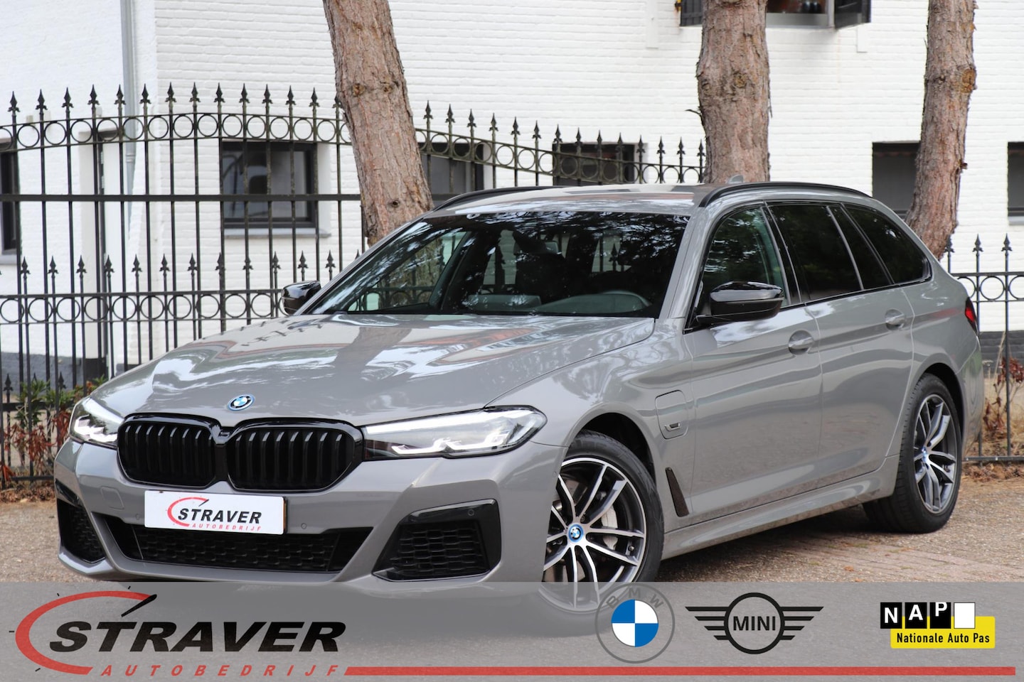 BMW 5-serie Touring - 520e Executive |M-Sport - AutoWereld.nl