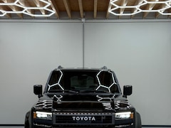Toyota Land Cruiser - 2.8 D-4D Standard Roof Window Van Professional