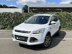 Ford Kuga - 1.6 Titanium 4WD * Camera * Navi * Garantie