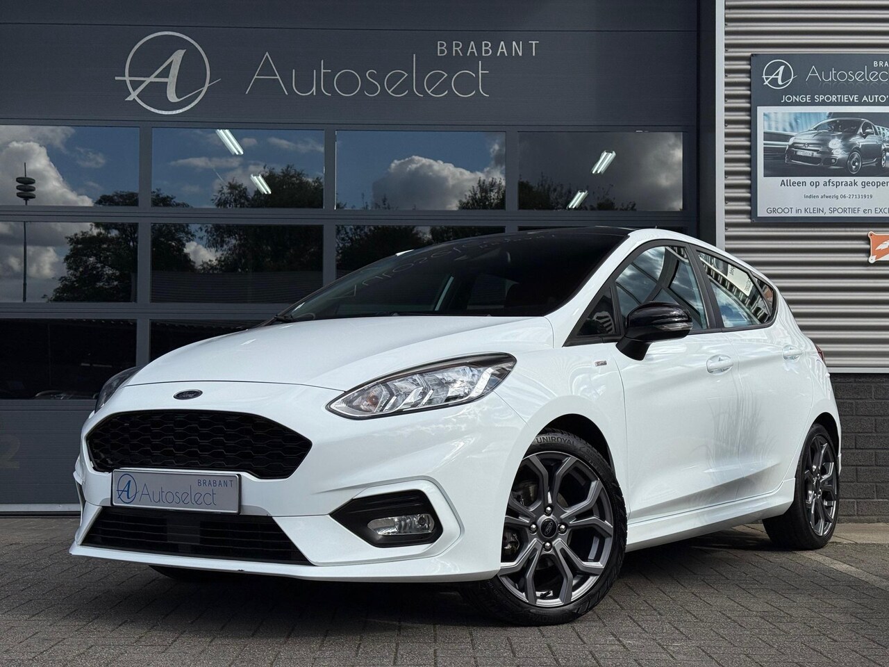 Ford Fiesta - 1.0 EcoBoost ST-Line Clima Cruise CarPlay - AutoWereld.nl