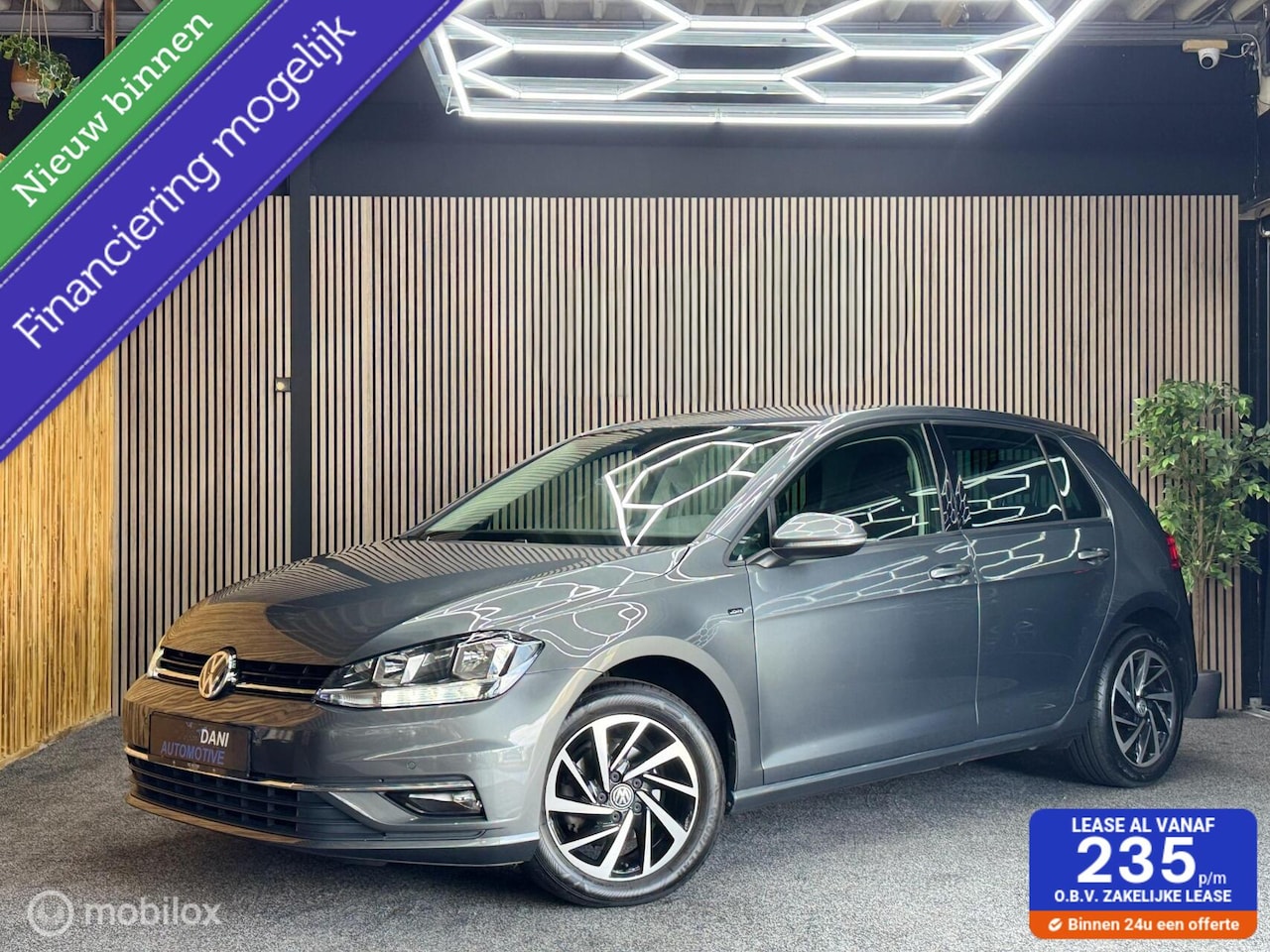 Volkswagen Golf - 1.0 TSI Comfortline Business | Camera | ACC - AutoWereld.nl