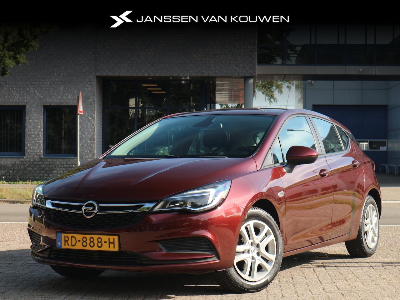Opel Astra - 1.0 Online Edition / Camera / Climate Control / Automaat - AutoWereld.nl