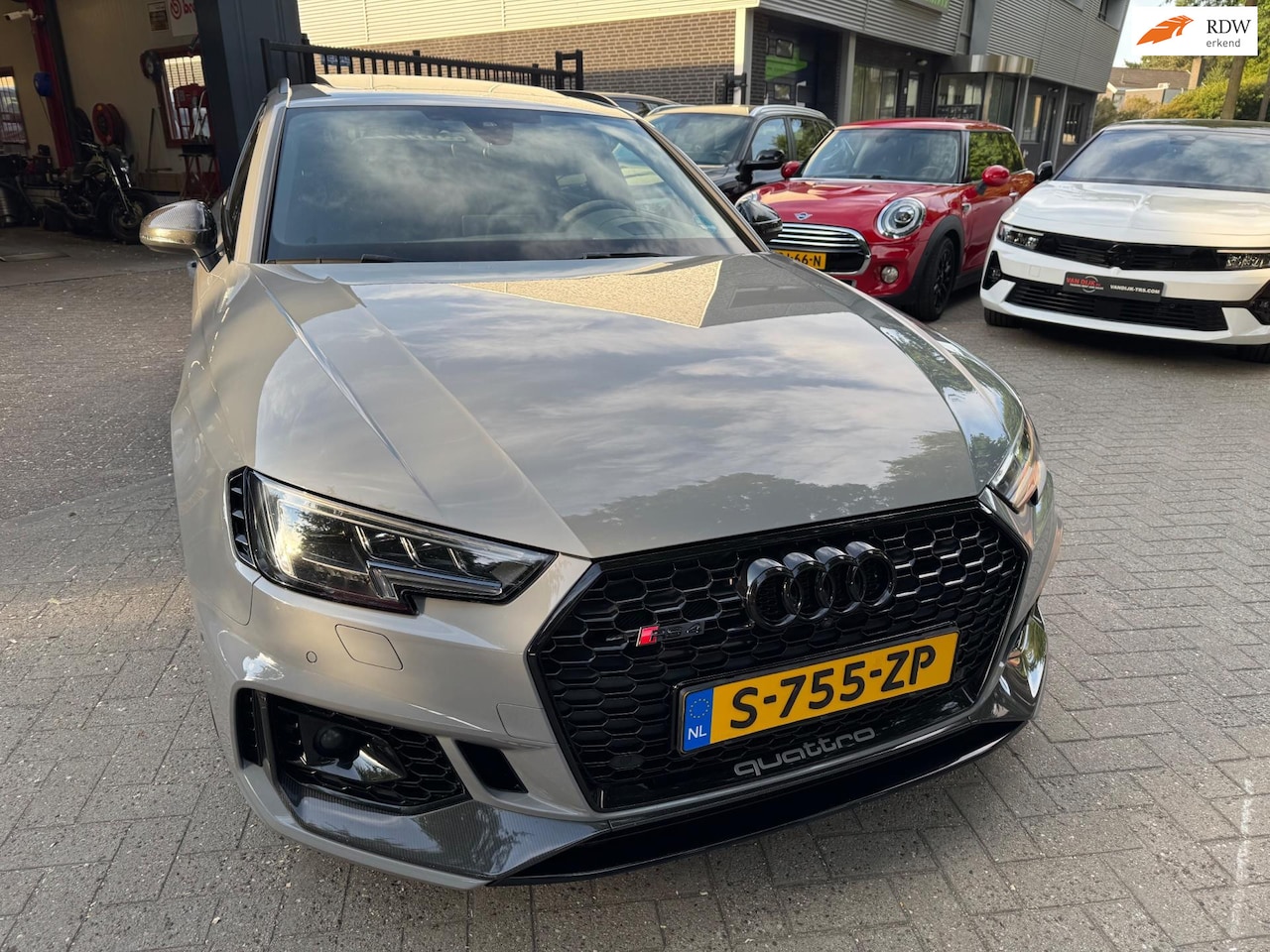 Audi A4 Avant - 2.9 TFSI RS4 quattro Pro Line Plus 2.9 TFSI RS 4 quattro Pro Line Plus - AutoWereld.nl