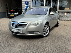Opel Insignia - 2.0 T Sport 4x4 | 220pk. Navi. Trekh. 1800kg trekgewicht.