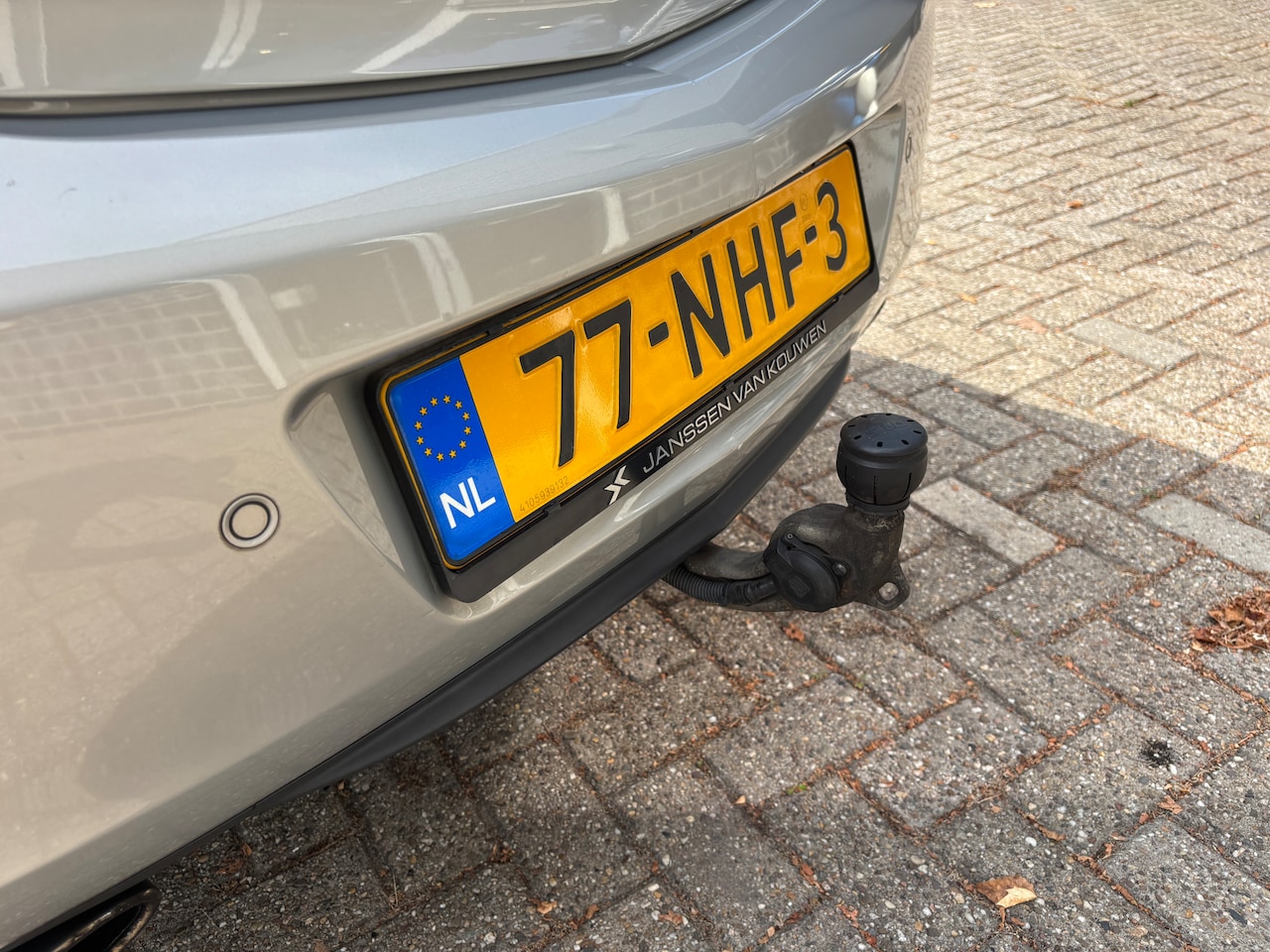 Opel Insignia - 2.0 T Sport 4x4 | 220pk. Navi. Trekh. 1800kg trekgewicht.