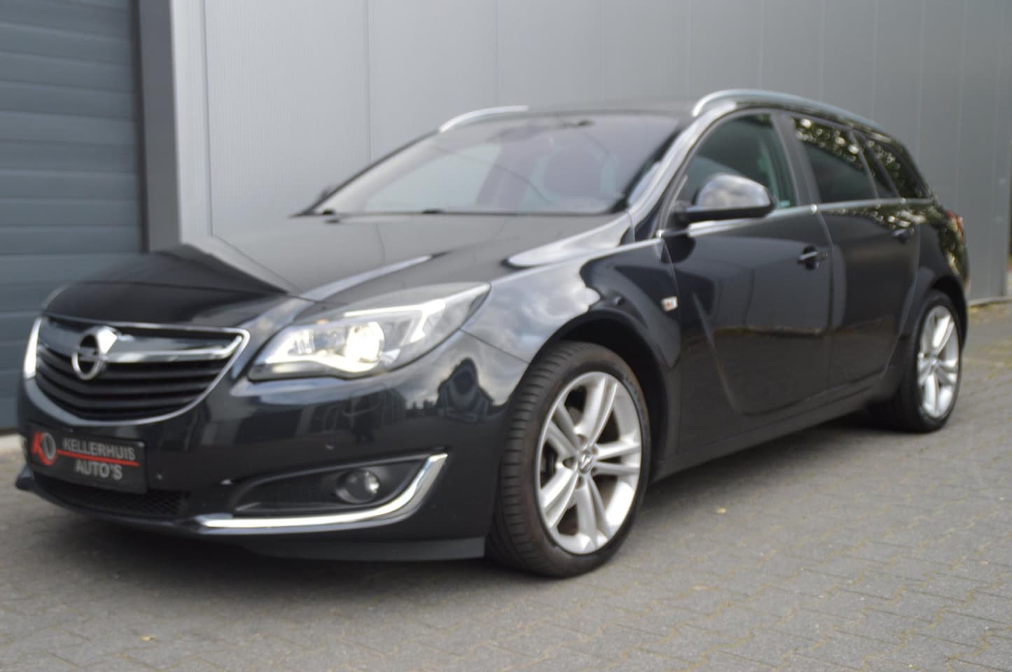 Opel Insignia Sports Tourer - 1.6 CDTI EcoFLEX Business+ - AutoWereld.nl