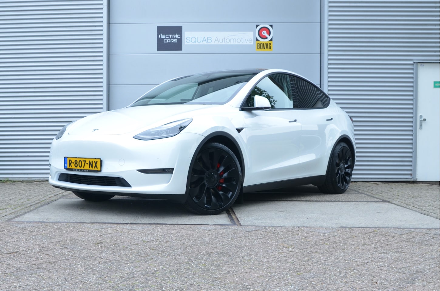 Tesla Model Y - Performance AWD Trekhaak (1.600kg), Enhanced AutoPilot+FSD (twv 7.500,-) - AutoWereld.nl