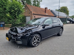 Volkswagen Golf - eHybrid Pano Navi Led