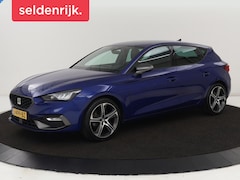 SEAT Leon - 1.5 TSI FR Intens | Stoelverwarming | Camera | Keyless | Stuurverwarming | Carplay | Digit
