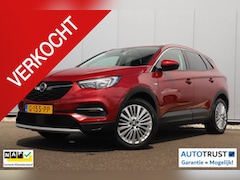 Opel Grandland X - 1.2 Turbo Business Executive 131PK Automaat Trekhaak Keyless Comfortstoelen 18 inch LMV Na