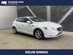 Volvo V40 - 1.6 T2 | Stoelverwarming | Cruise Control | PDC Achter | 17 Inch
