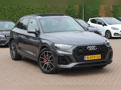 Audi Q5 - 50 TFSI e S edition 32.208 km Nl Auto. / Trekhaak / Panoramadak / Luchtvering / 20'' / Nav