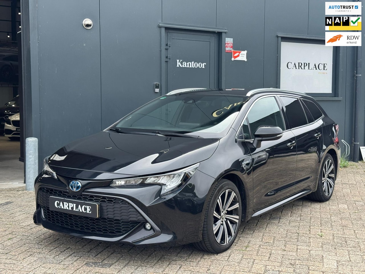 Toyota Corolla Touring Sports - 1.8 Hybrid Business Plus 1.8 Hybrid Business Plus- - AutoWereld.nl