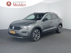 Volkswagen T-Roc - 1.5 TSI Sport Business R-line afneembare trekhaak | Vitual | Camera |