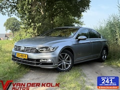 Volkswagen Passat - 1.5 TSI R-Line In/Exterieur Automaat Leder Camera Xenon Carplay Navi Adaptive Cruise Clima