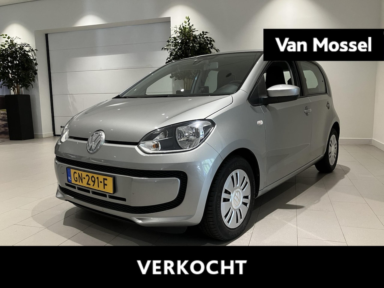 Volkswagen Up! - 1.0 move up! BlueMotion 60 PK | Navigatie | Bluetooth | Airco | AUX | Radio | 5-Deurs | El - AutoWereld.nl